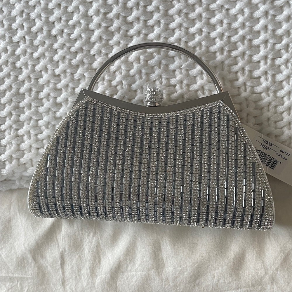 Elegant Silver Handbag